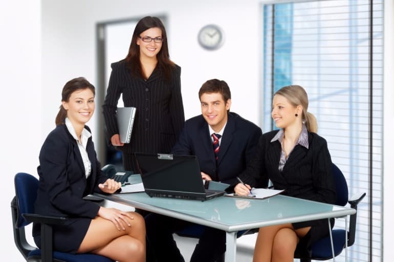 Ngành Quản trị kinh doanh nên học trường nào? Các trường đào tạo ngành Quản trị kinh doanh thu hút sinh viên